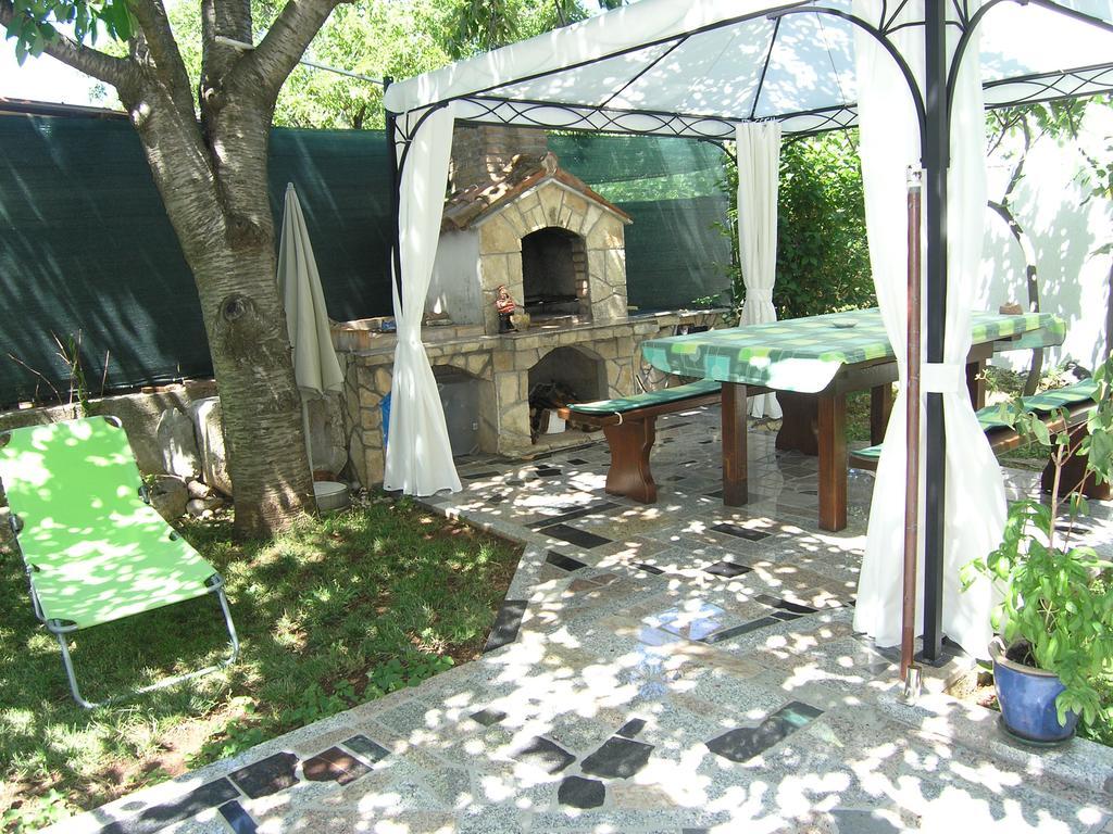 Apartman Vera Krk Town Extérieur photo