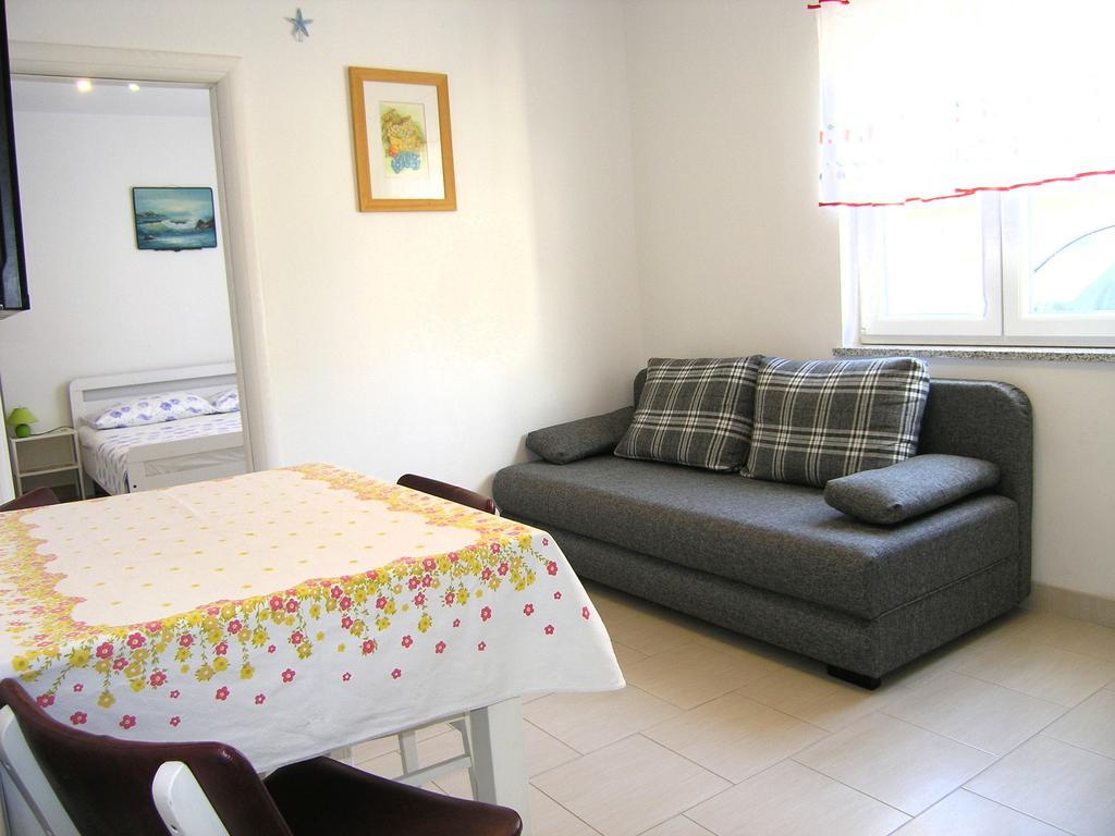 Apartman Vera Krk Town Extérieur photo